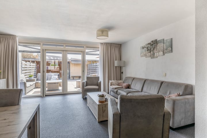 Foto 2 van Clara Wichmannstraat 3