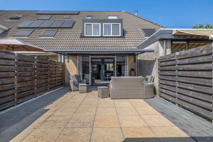 Foto 25 van Clara Wichmannstraat 3