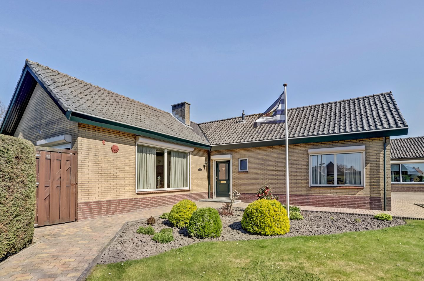 Foto 1 van van den Abeelestraat 33