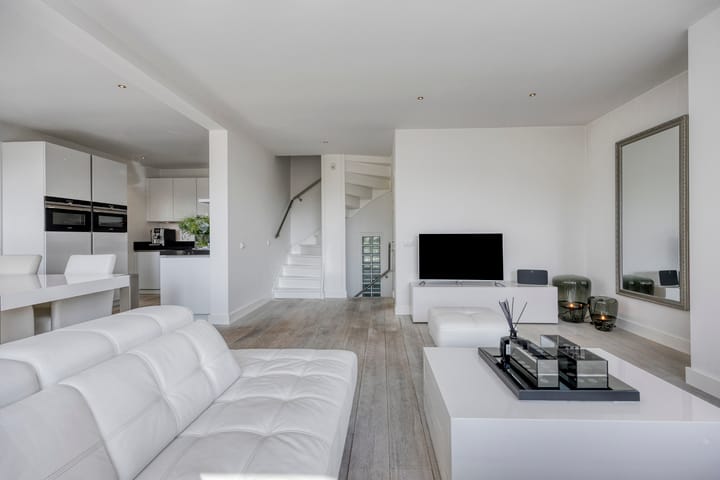 Foto 11 van Mosberg 82