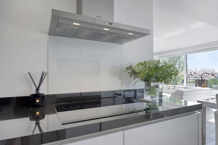 Foto 19 van Mosberg 82