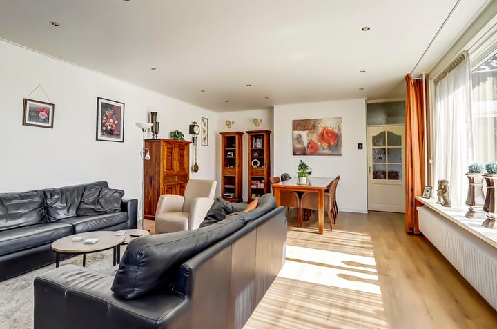 Foto 8 van van den Abeelestraat 33