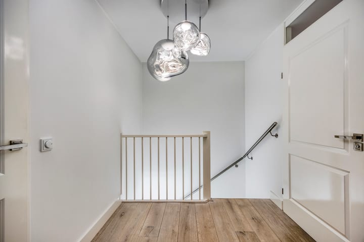 Foto 22 van Mosberg 82