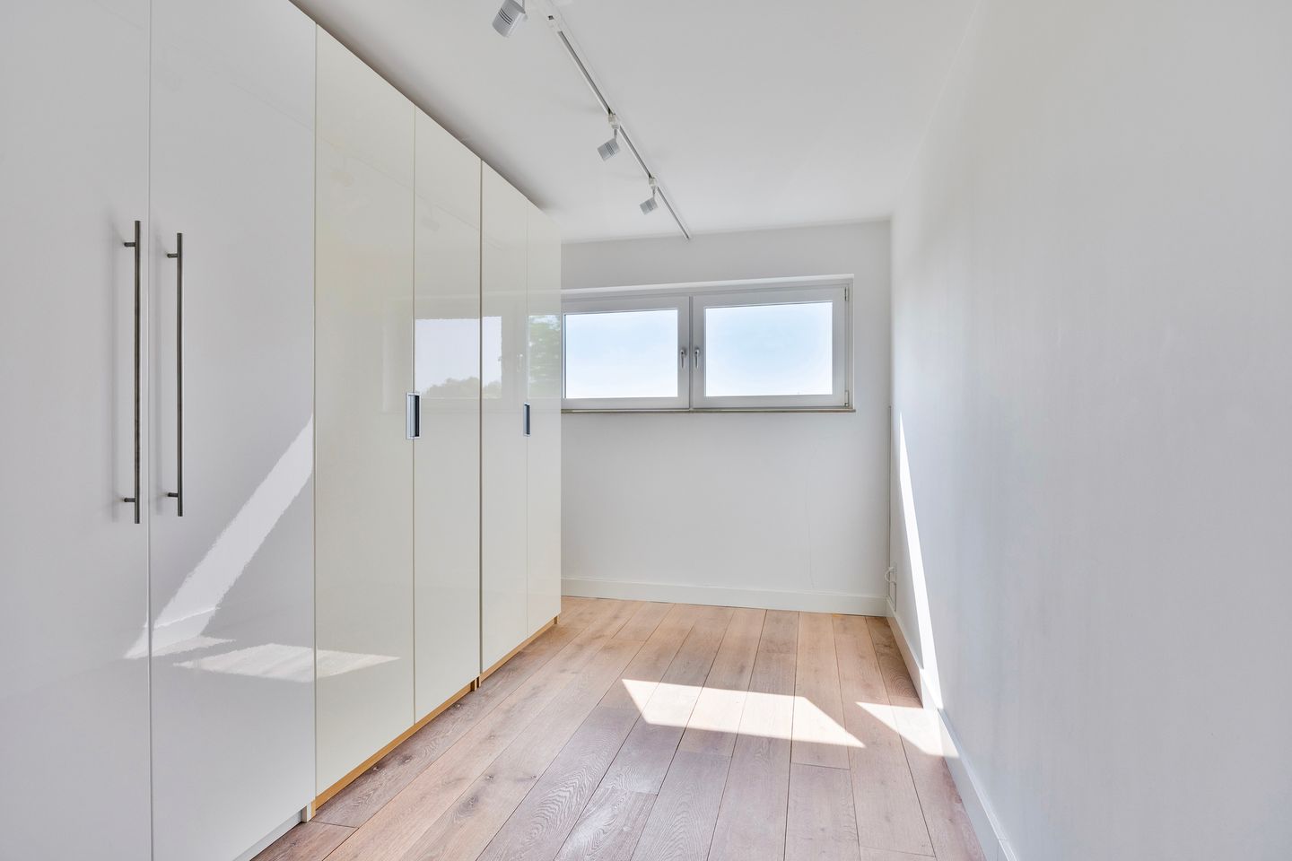 Foto 25 van Mosberg 82