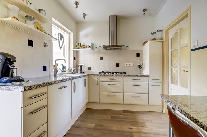 Foto 12 van van den Abeelestraat 33