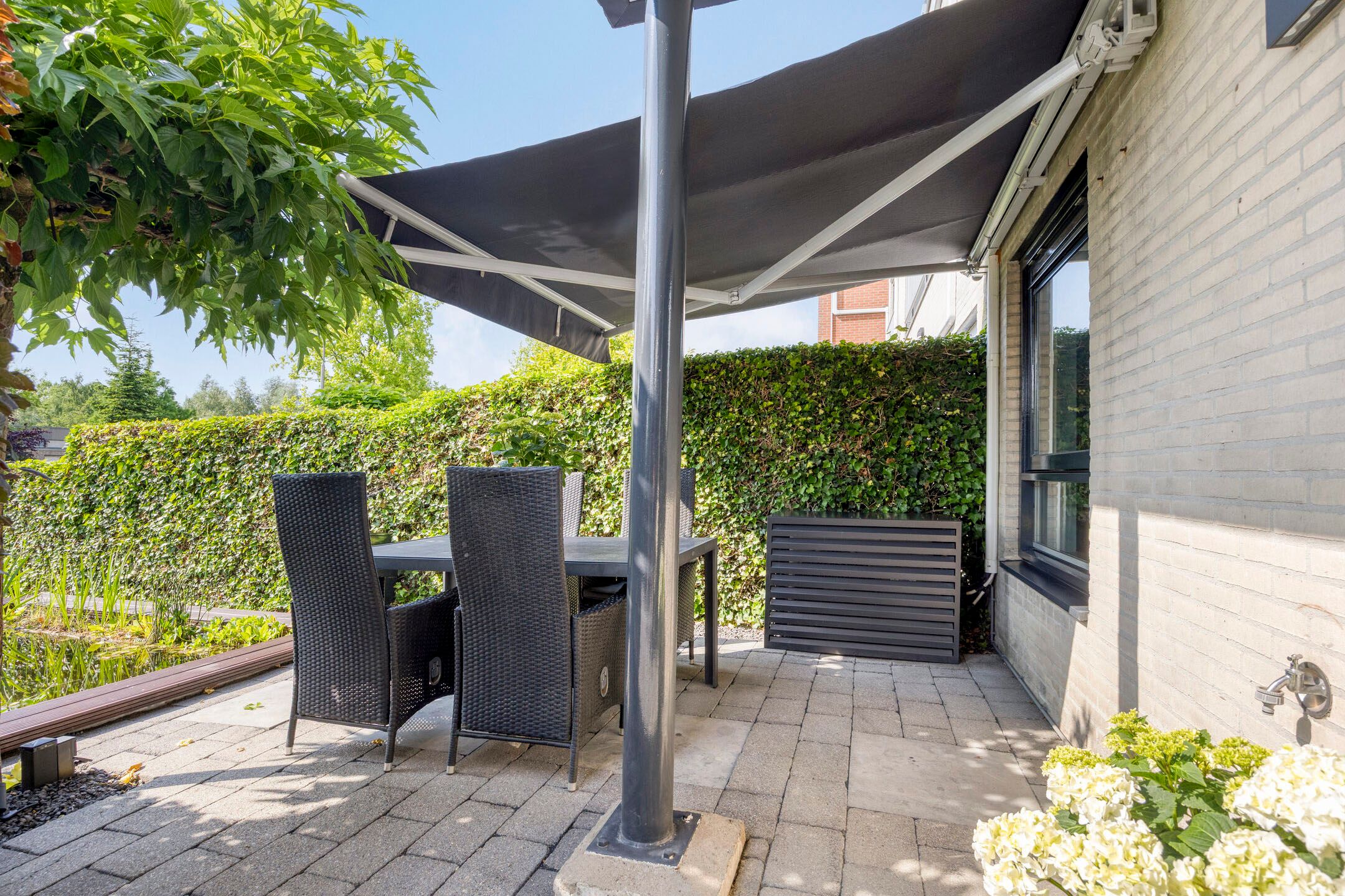 Foto 33 van Mosberg 82