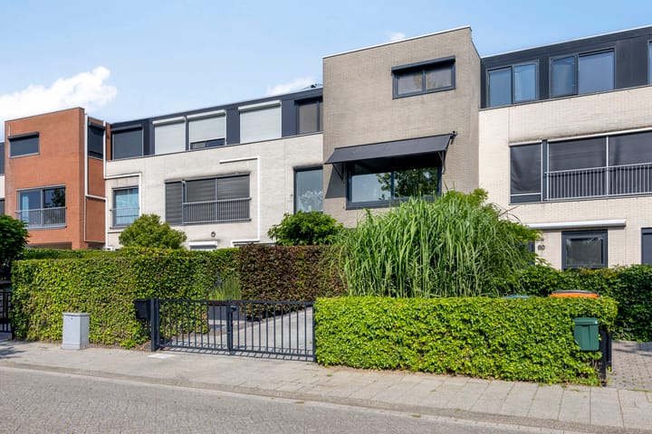 Foto 36 van Mosberg 82