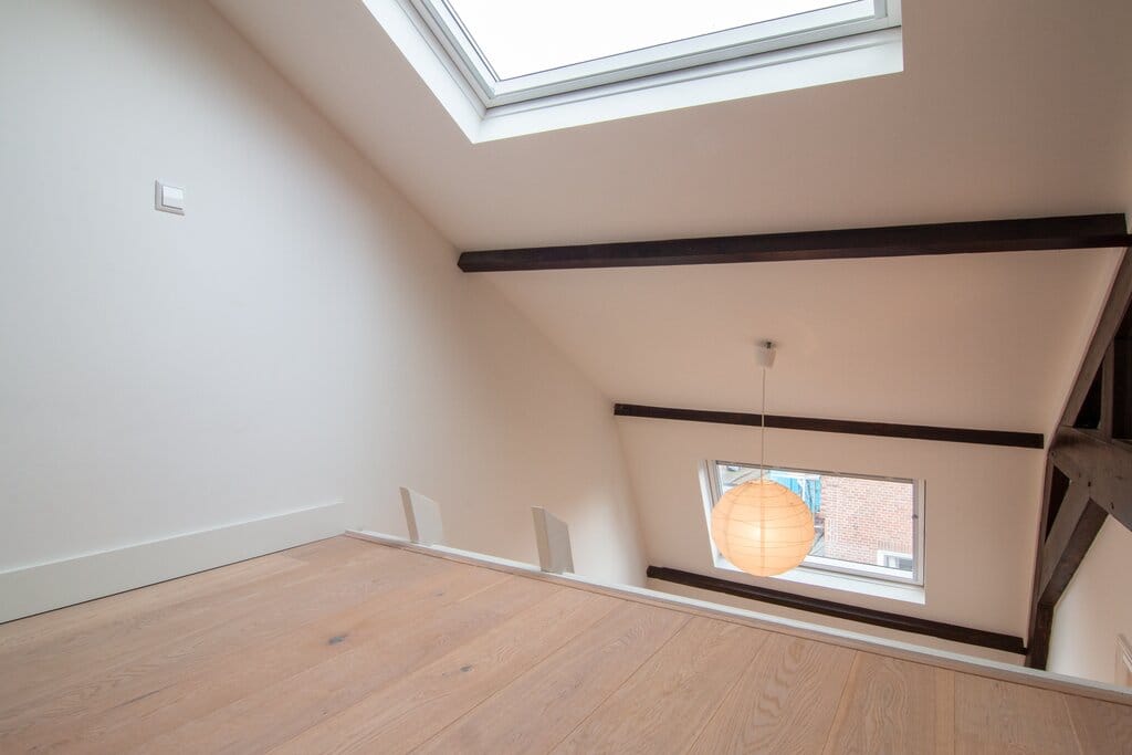 Foto 16 van Von Guerickestraat 77-1