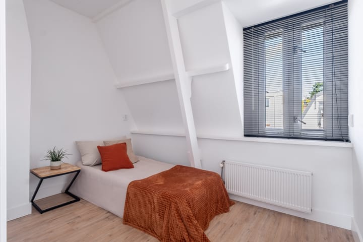 Foto 33 van Leliestraat 5