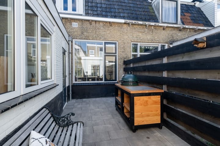 Foto 46 van Leliestraat 5