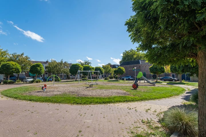 Foto 48 van Leliestraat 5