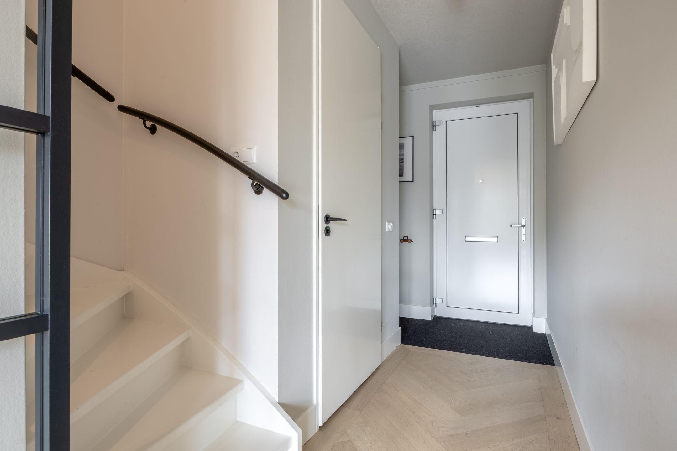 Photo 27 of Harpraam 1