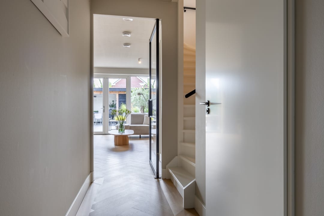 Photo 28 of Harpraam 1