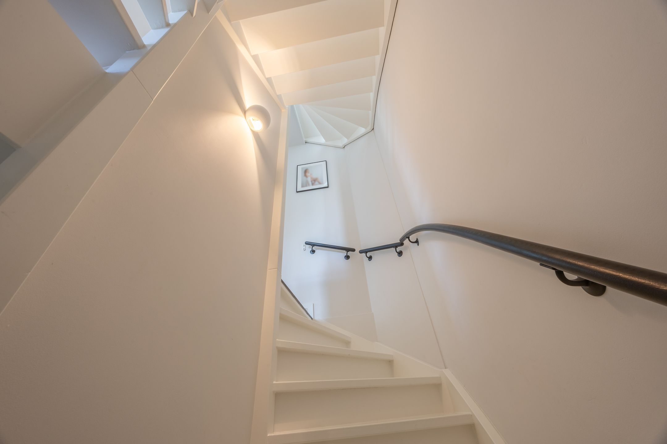 Photo 30 of Harpraam 1