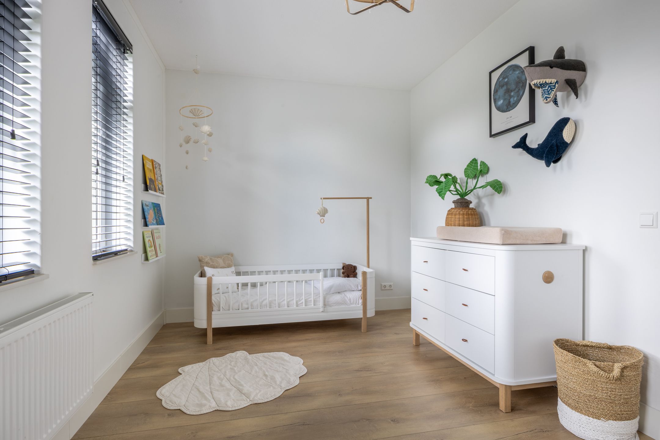 Photo 36 of Harpraam 1