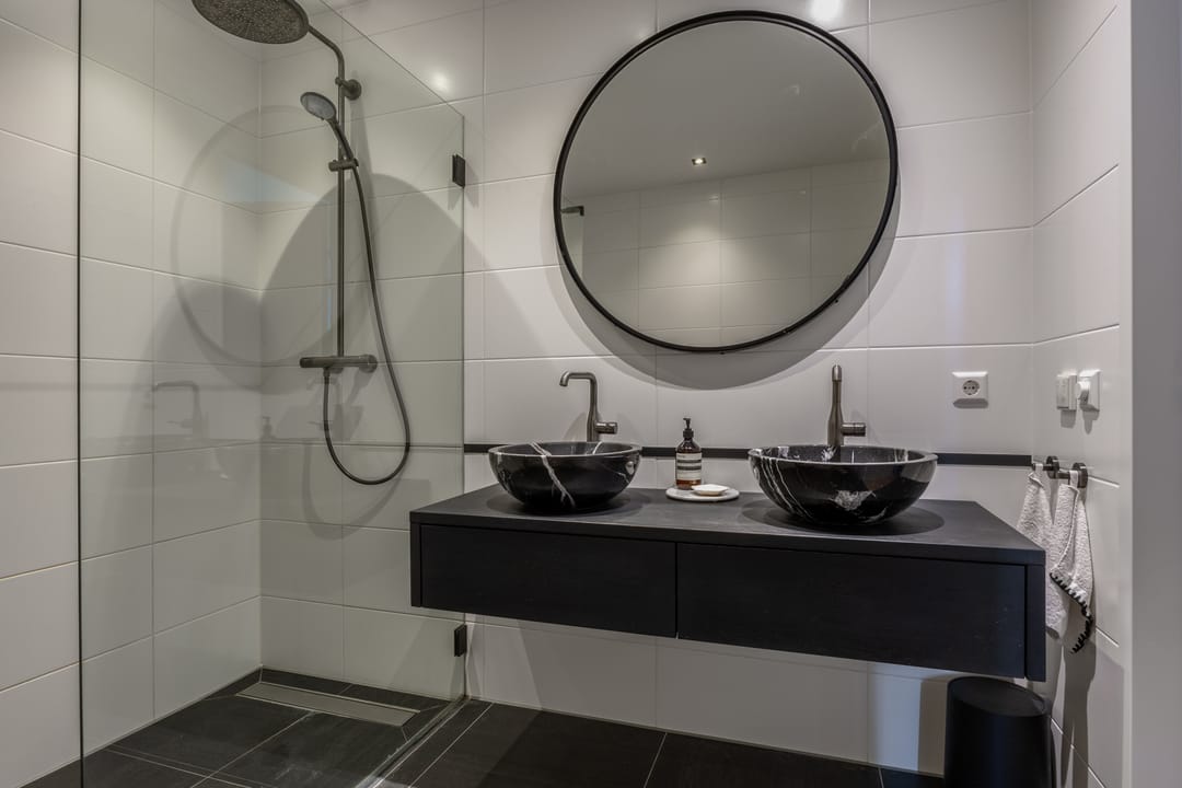 Photo 41 of Harpraam 1