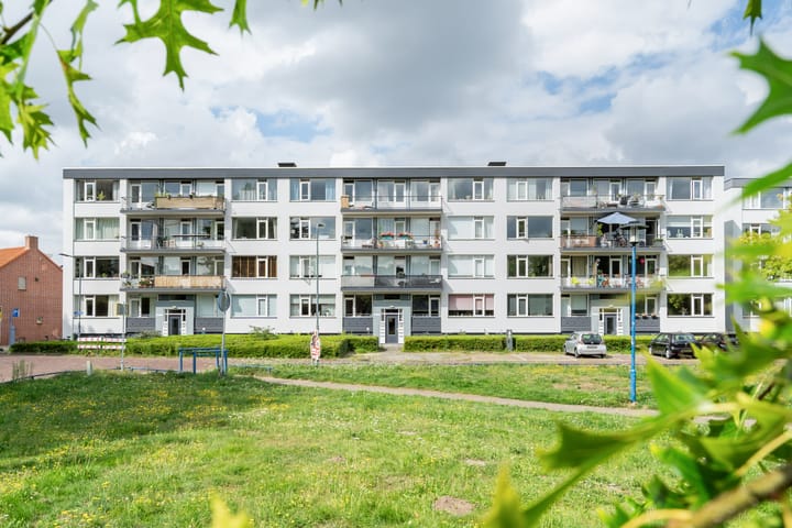 Photo 1 of Lachappellestraat 45-B