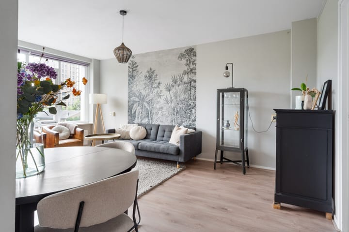 Photo 6 of Lachappellestraat 45-B