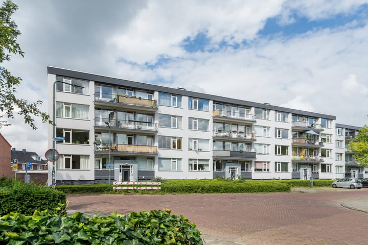 Photo 31 of Lachappellestraat 45-B