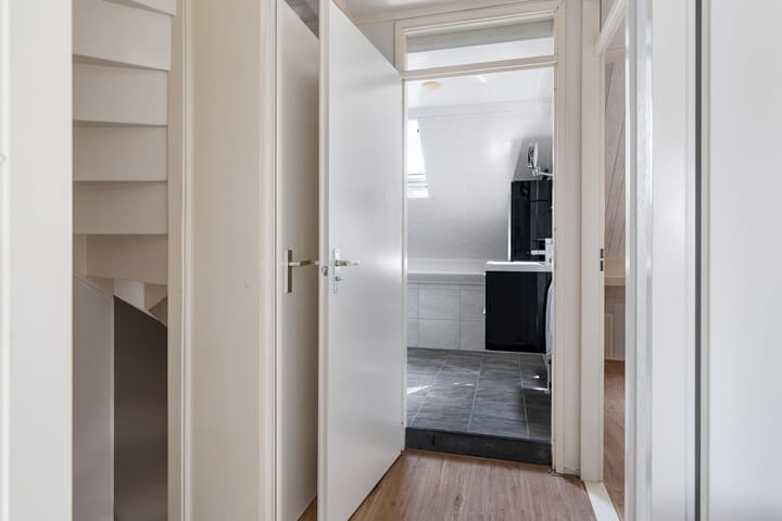 Foto 19 van Stal 211