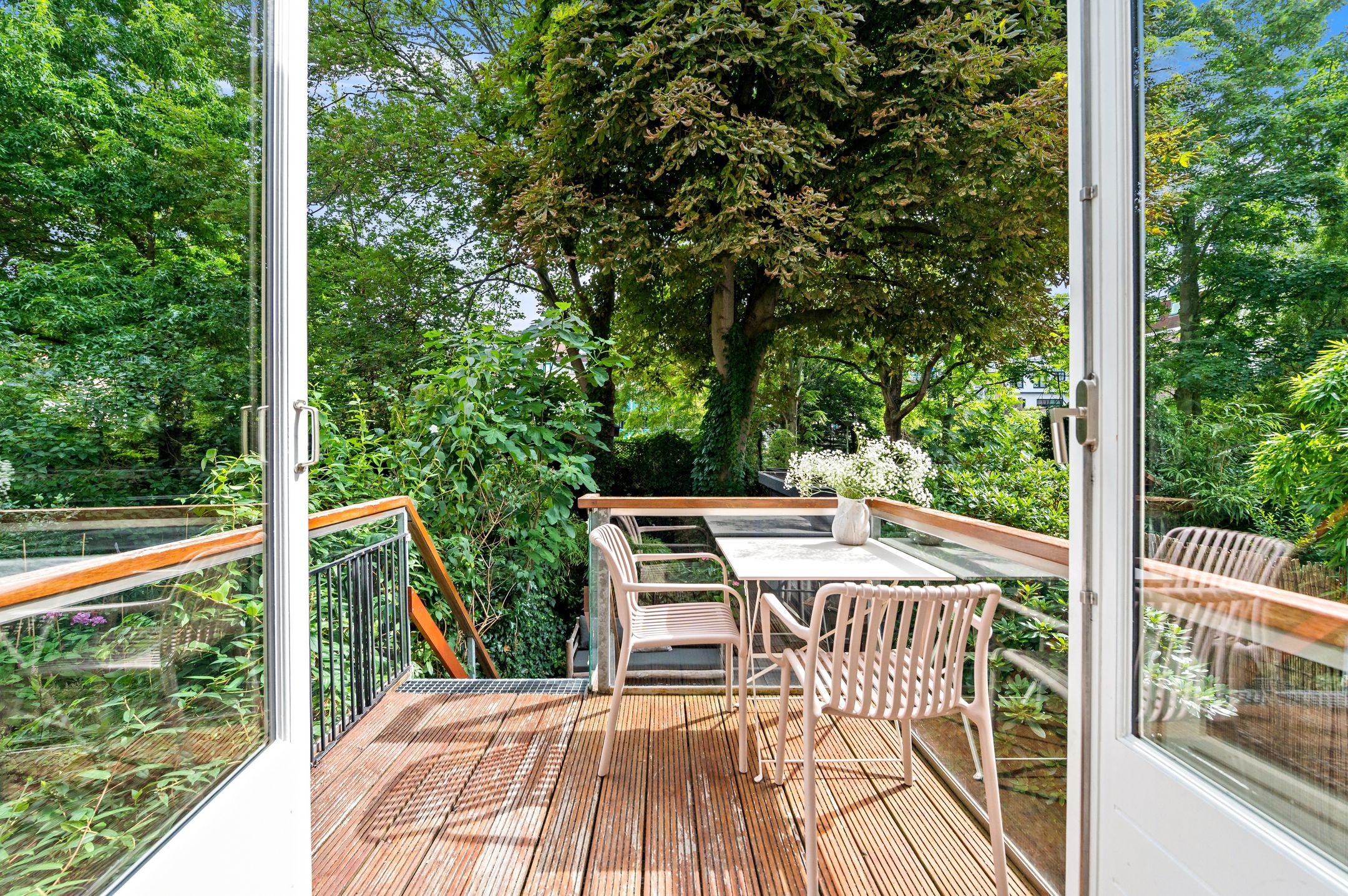 Photo 18 of Jacob van der Doesstraat 27