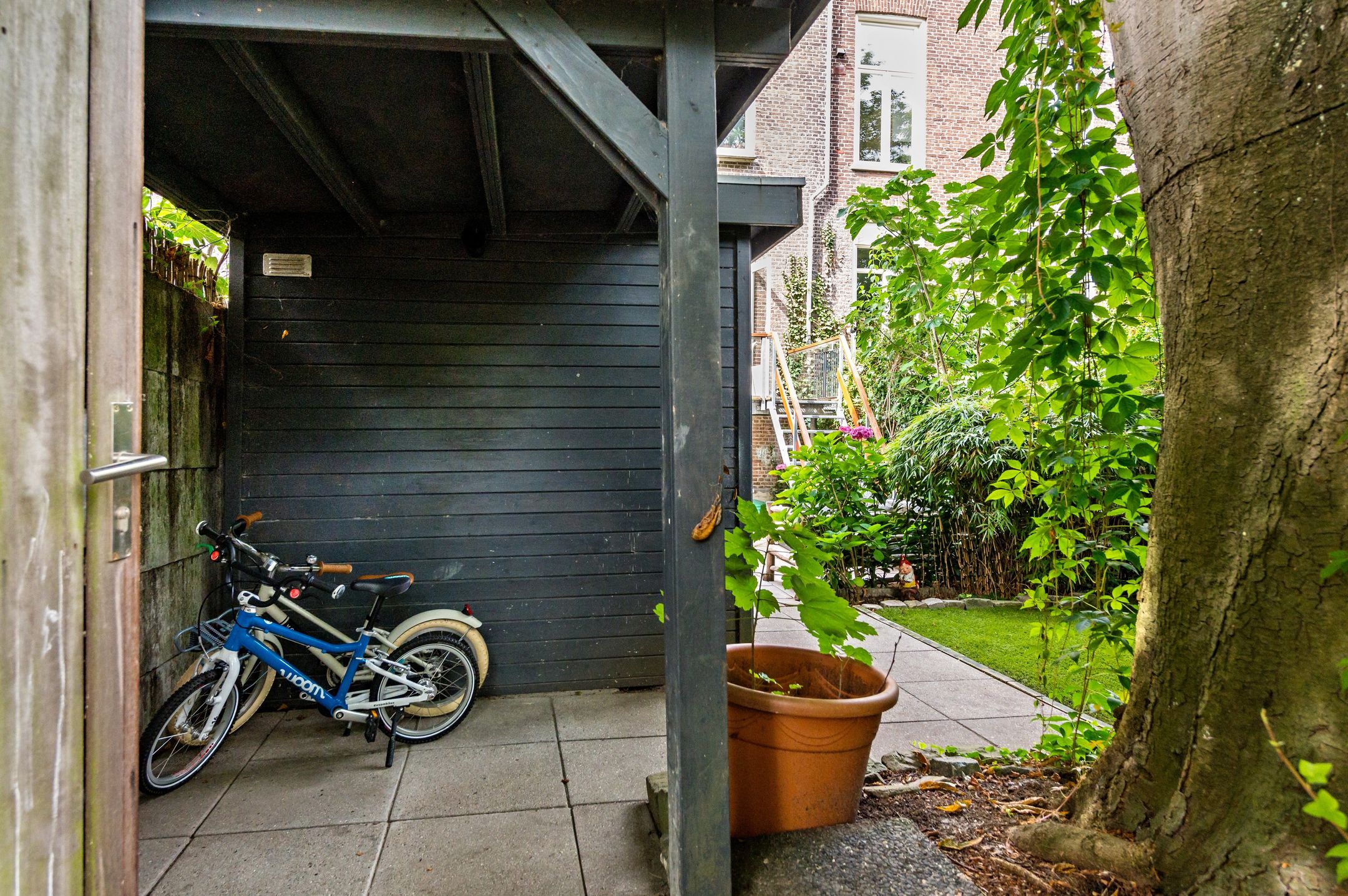 Photo 24 of Jacob van der Doesstraat 27