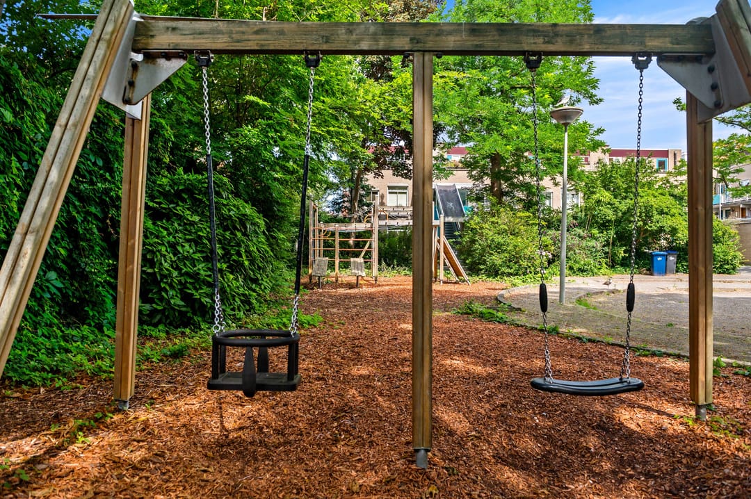 Photo 47 of Jacob van der Doesstraat 27