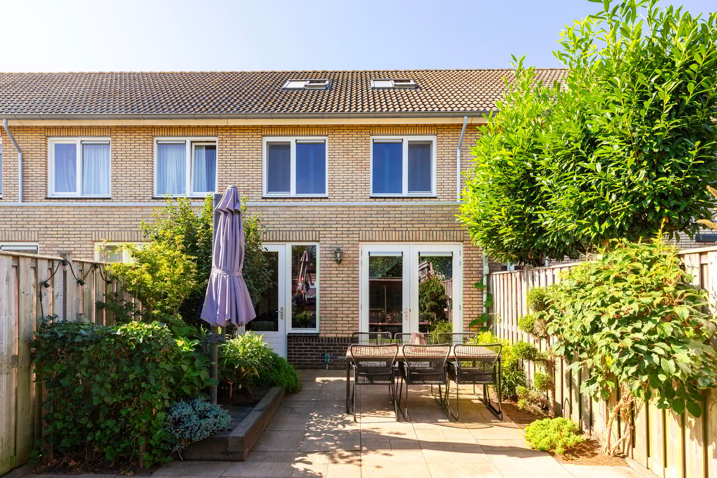 Foto 4 van Bijenkorf 69