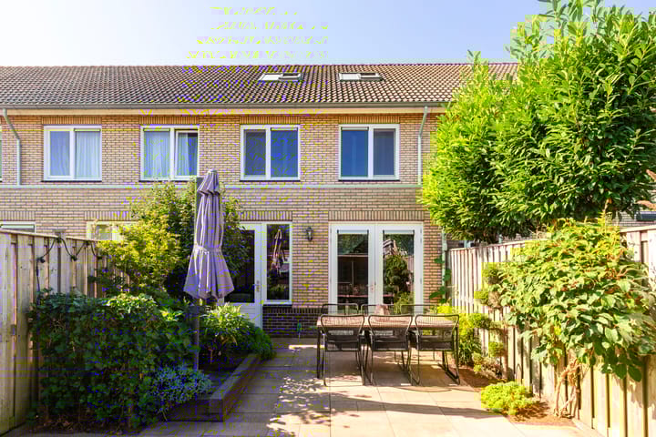 Foto 4 van Bijenkorf 69