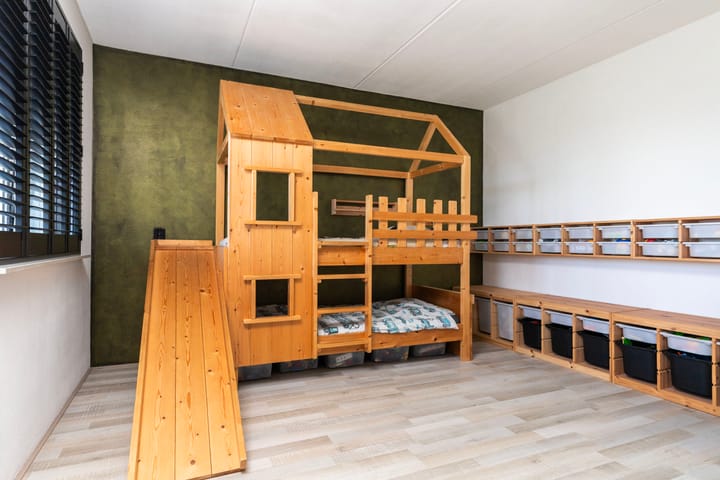 Foto 22 van Bijenkorf 69