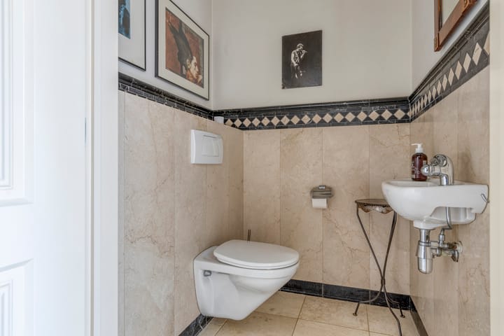 Photo 10 of Count Basiegracht 3