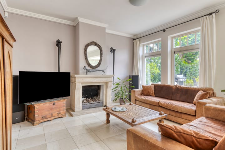 Photo 12 of Count Basiegracht 3