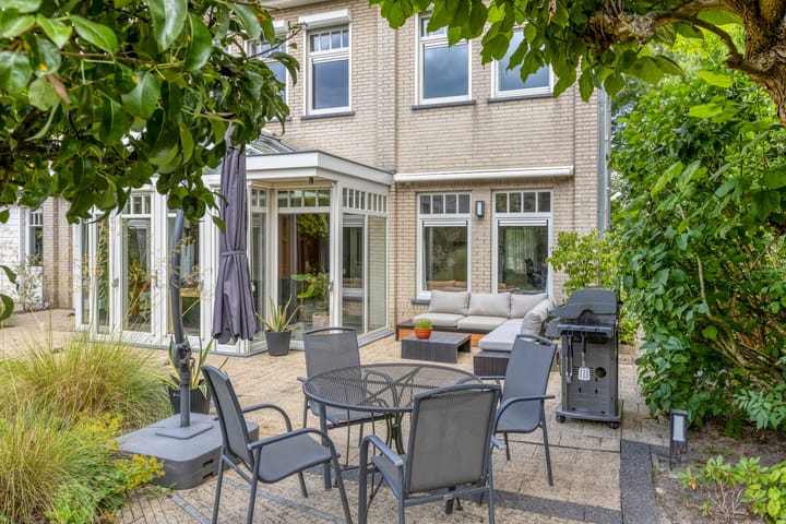 Photo 46 of Count Basiegracht 3