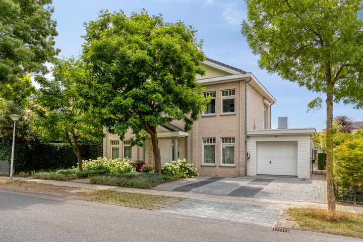 Photo 55 of Count Basiegracht 3