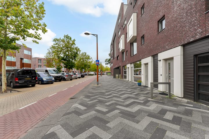 Foto 5 van Banier 37