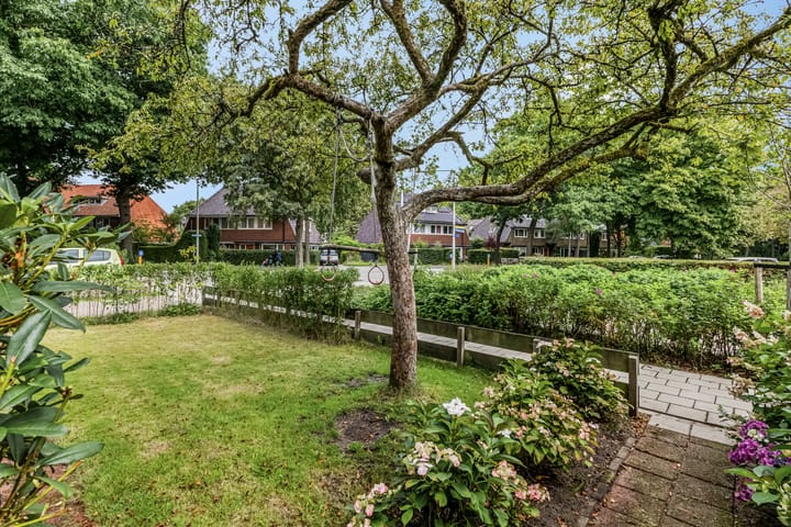 Foto 47 van Robert Kochstraat 1