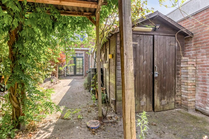 Foto 29 van Bernhardus Bumastraat 61