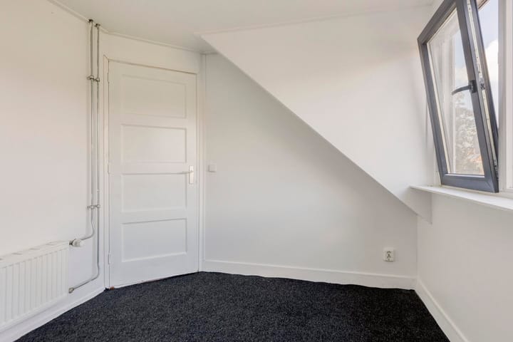 Foto 24 van Bernhardus Bumastraat 61