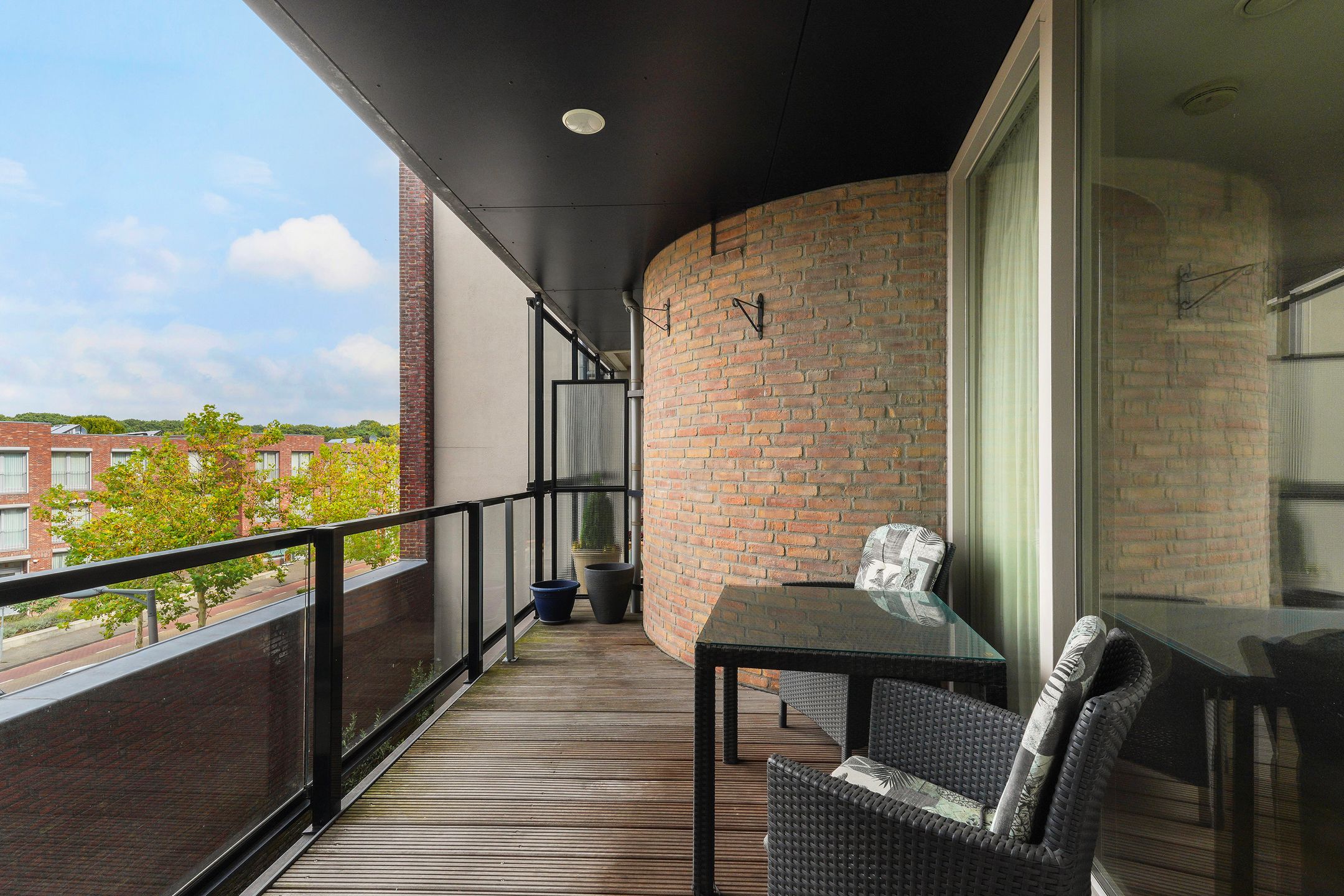 Foto 42 van Banier 37