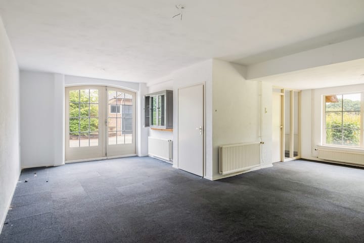 Photo 21 of Edeseweg 4