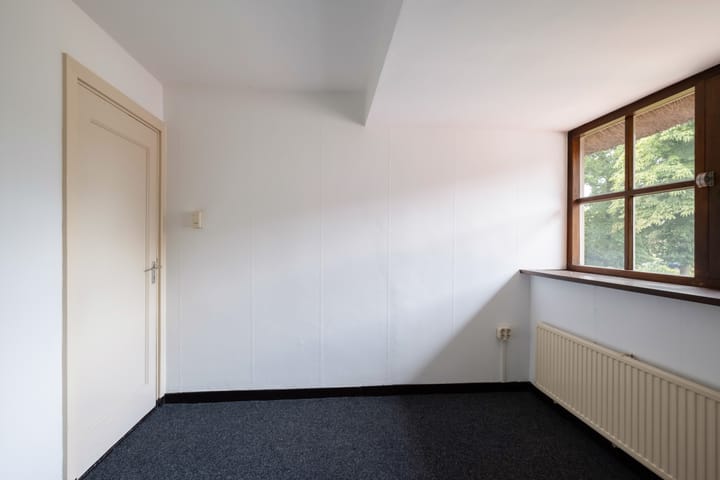 Photo 36 of Edeseweg 4