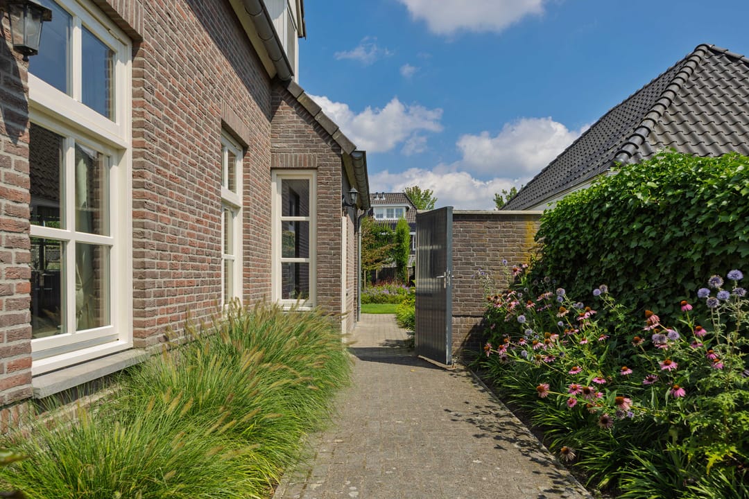 Photo 46 of Ouverturelaan 14