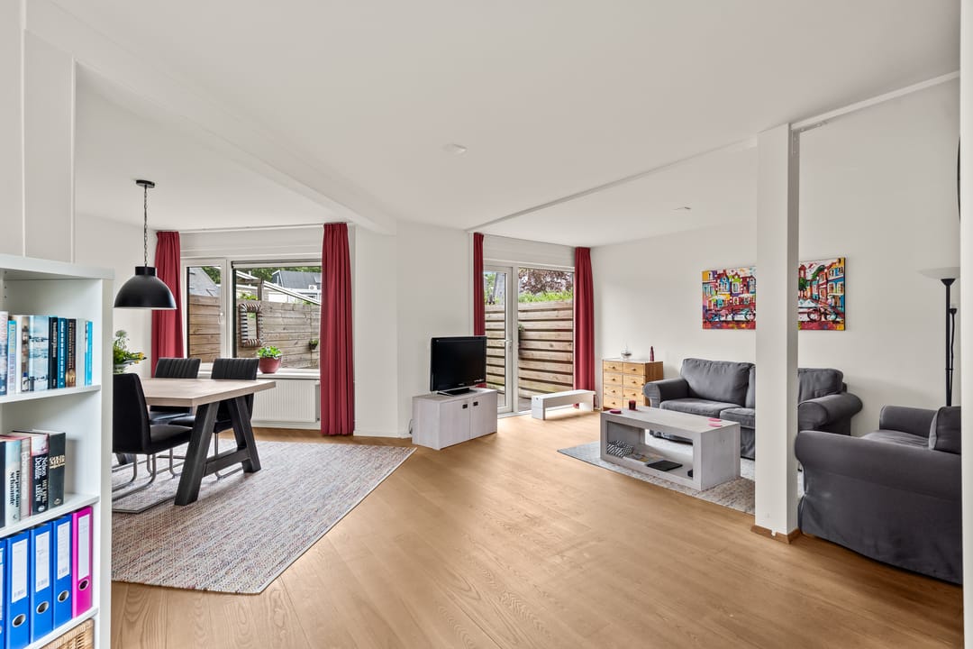 Photo 2 of Weesperveste 30