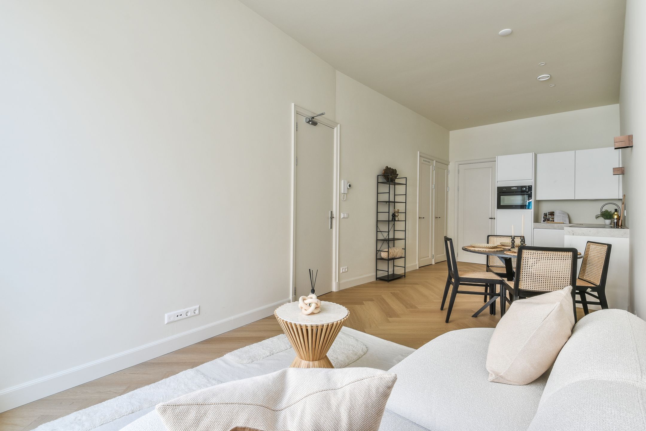 Foto 9 van Tweede Van der Helststraat 11-H