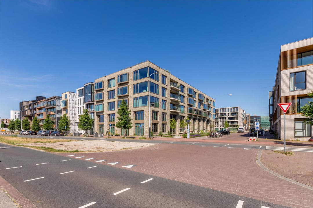 Foto 32 van Huiswoudstraat 64