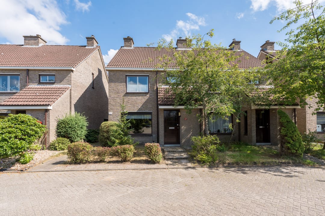 Photo 1 of Voorhuis 27