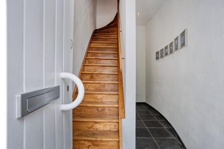 Foto 32 van Louis Loyensstraat 12-A