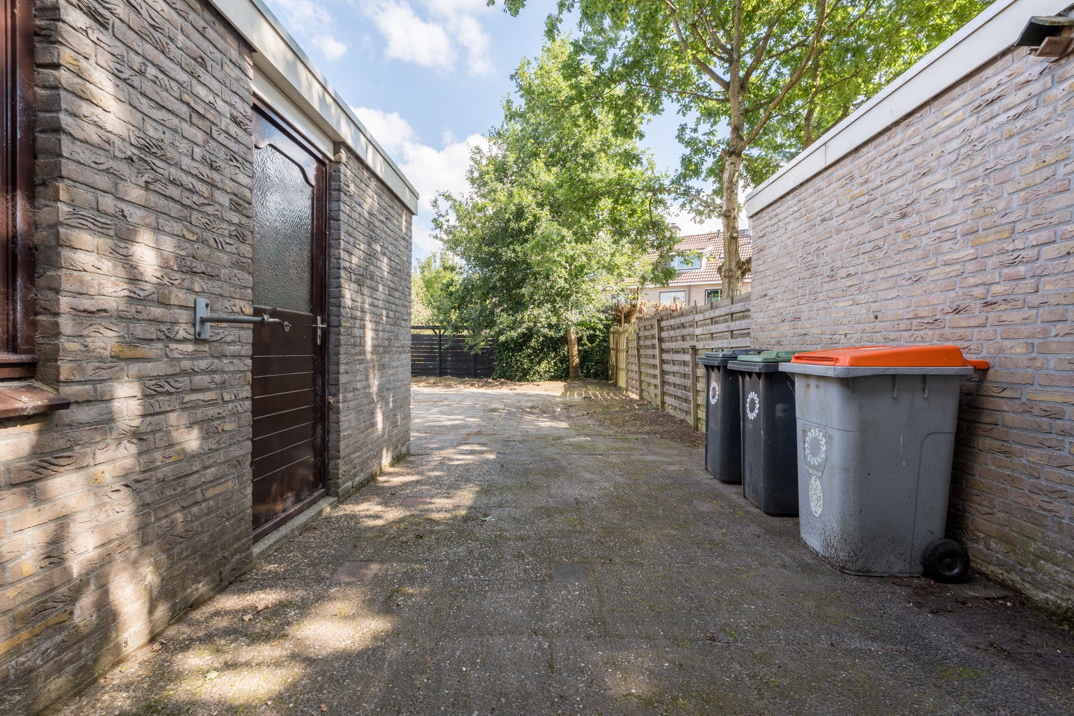 Photo 42 of Voorhuis 27