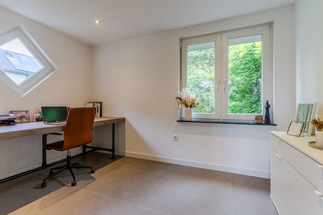 Foto 23 van Mgr Schravenlaan 10