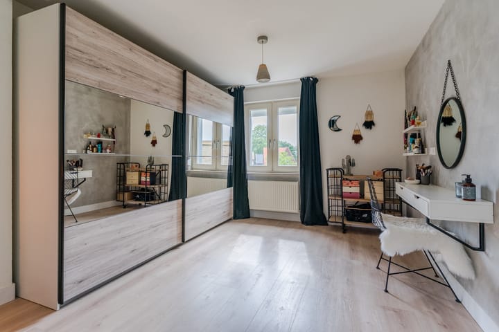 Photo 33 of Mgr Schravenlaan 10